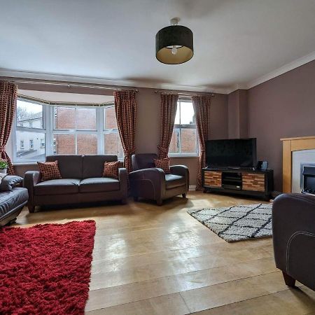 Kirkwood Drive Villa Durham Eksteriør billede