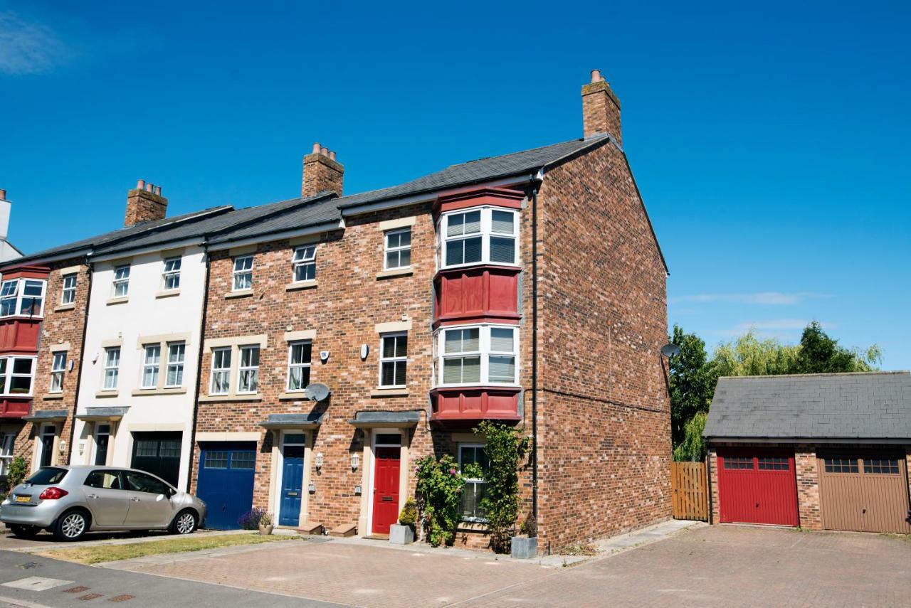 Kirkwood Drive Villa Durham Eksteriør billede